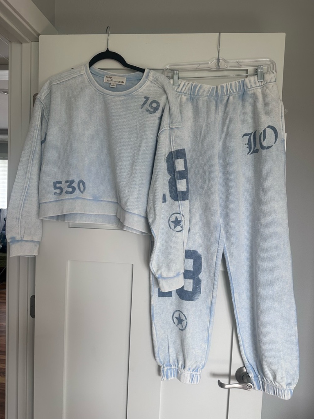 Vintage Havana Light Blue  women’s Sweatshirt & Jogger Set- beautiful set NWT
